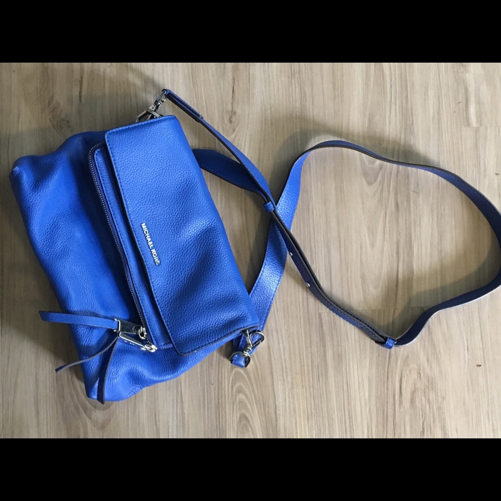 Crossbody Micheal Kors bag
